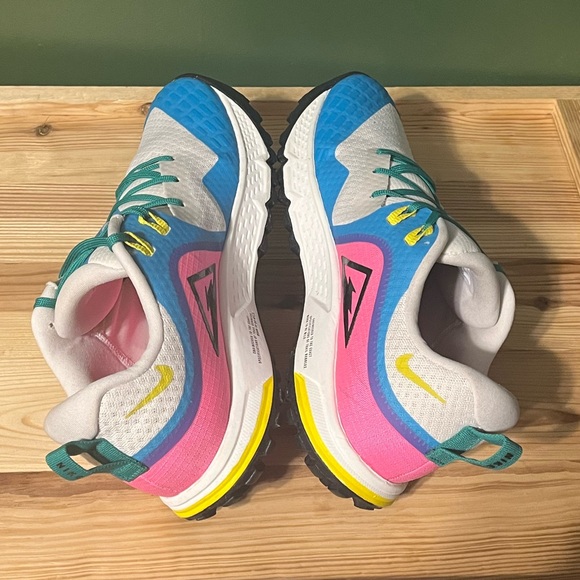 Nike Air Zoom Wildhorse (AQ2223-100) Trail Running Shoes Size Women’s US 10 - Picture 6 of 9